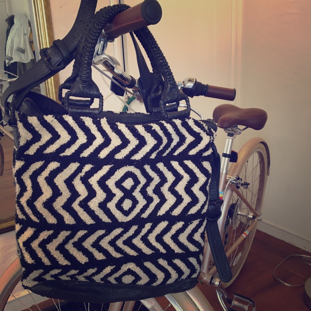 Antroplogie Purse